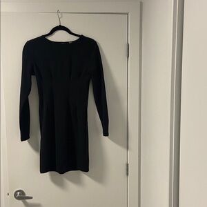 Elegant Femme by design Black Long Sleeve Dress